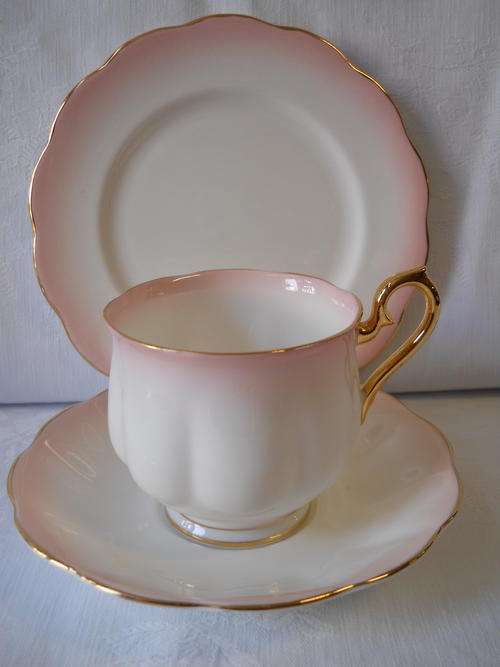 Paragon  -  Rainbow  -  Trio