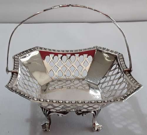 Birmingham  1909  -  Pierced  Basket