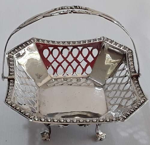 Birmingham  1909  -  Pierced  Basket