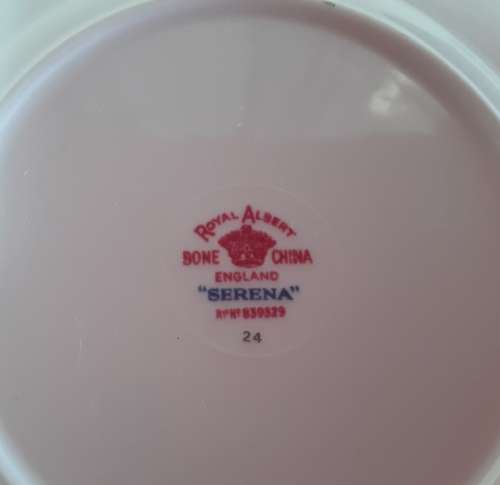 Royal Albert   ``SERENA``     Tea  Saucer