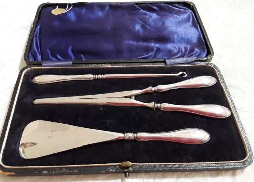 Birmingham  1907  -  Cased  Dressing Accessories Set