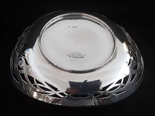 TIFFANY  &  Co    -    STERLING  925    -     Bread  Bowl