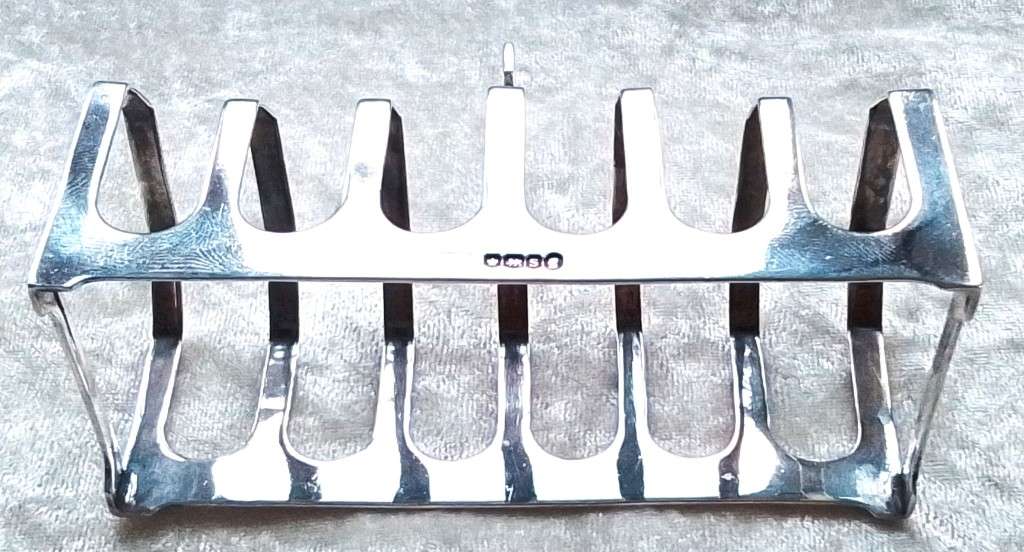 Sheffield 1935  -  6 Slice  -  Toast Rack