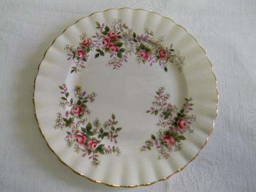 Royal  Albert  'Lavender Rose' Side Plate