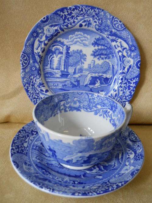 Spode - Copeland 'Italian Design' Trio's