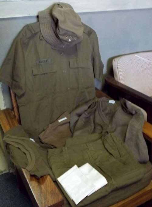 *CRAZY R1 START* SADF Set of field browns - Cap/Shirt/Sweater/Vest/Jersey/Pants/Boot Guards
