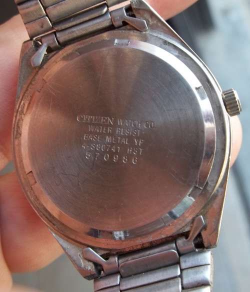 *CRAZY R1 START* CITIZEN Qartz day/date men's watch - Working