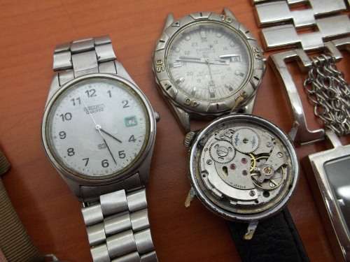 *CRAZY R1 START* Large lot of watch parts, Quartz/Manual Wind