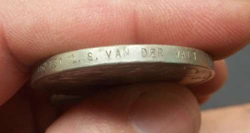 *CRAZY R1 START* WWII General Service medal awarded to LS van der Walt 152731