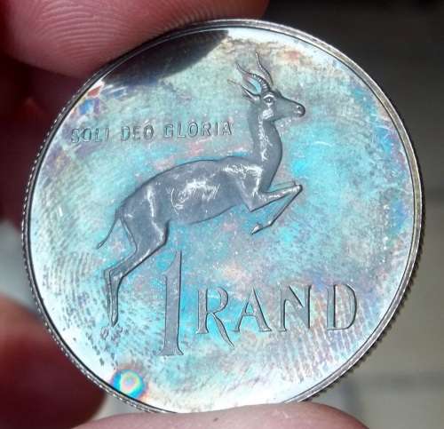 *CRAZY R1 START* RSA 1 Rand 1989 proof coin - R145 worth of Silver