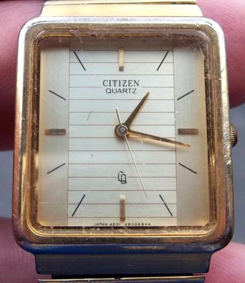 *CRAZY R1 START* Vintage CITIZEN Quartz dress watch - For restoration/spares