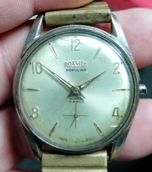 *CRAZY R1 START* 1970`s ROAMER Popular 15 Jewels gent`s watch - For Restoration - Working