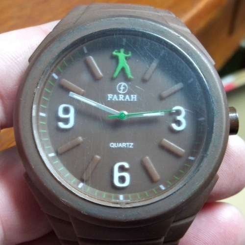 *CRAZY R1 START* FARAH Quartz kids watch