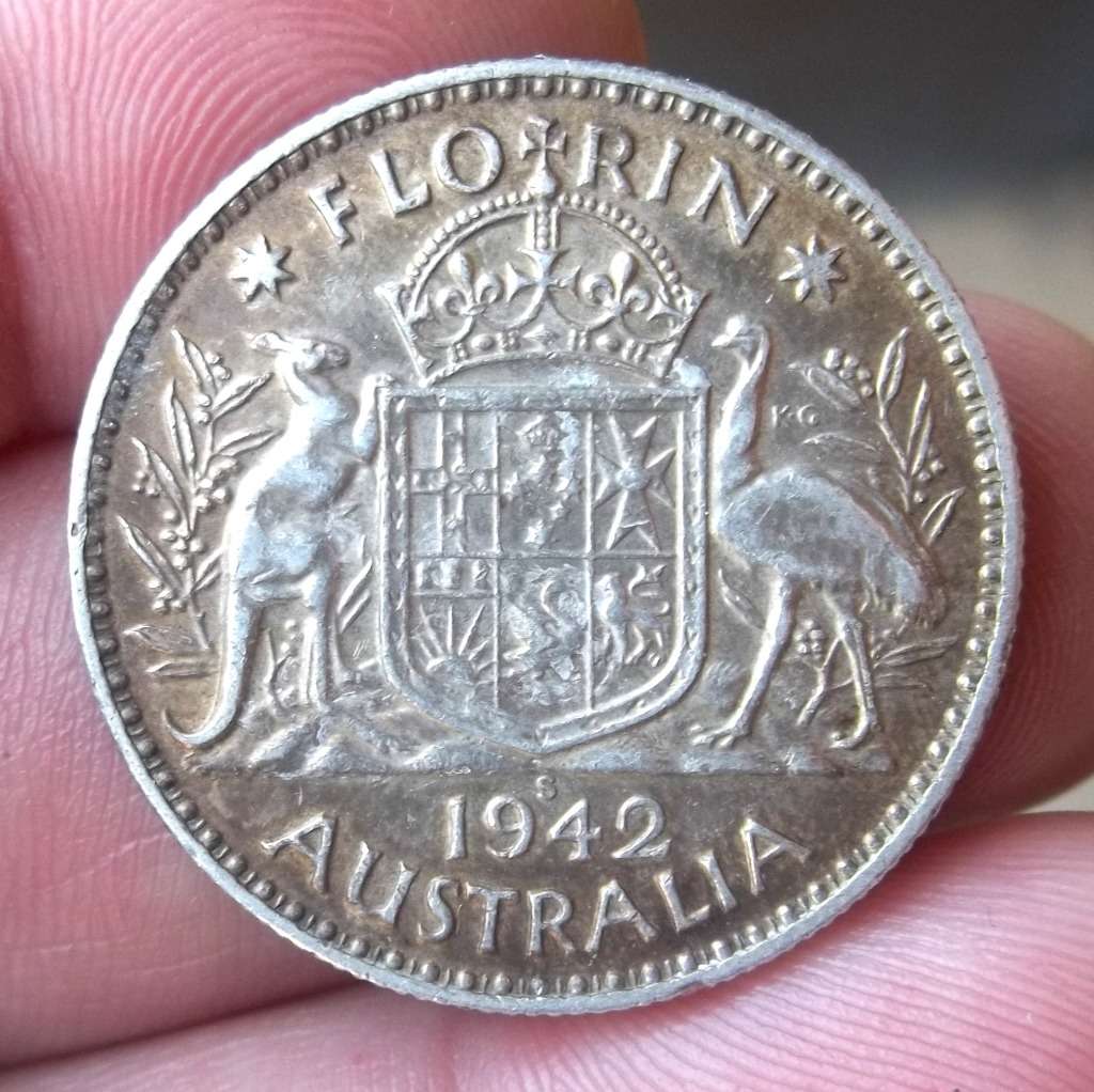 *CRAZY R1 START* Australia 1 Florin 1942 - Beautiful condition