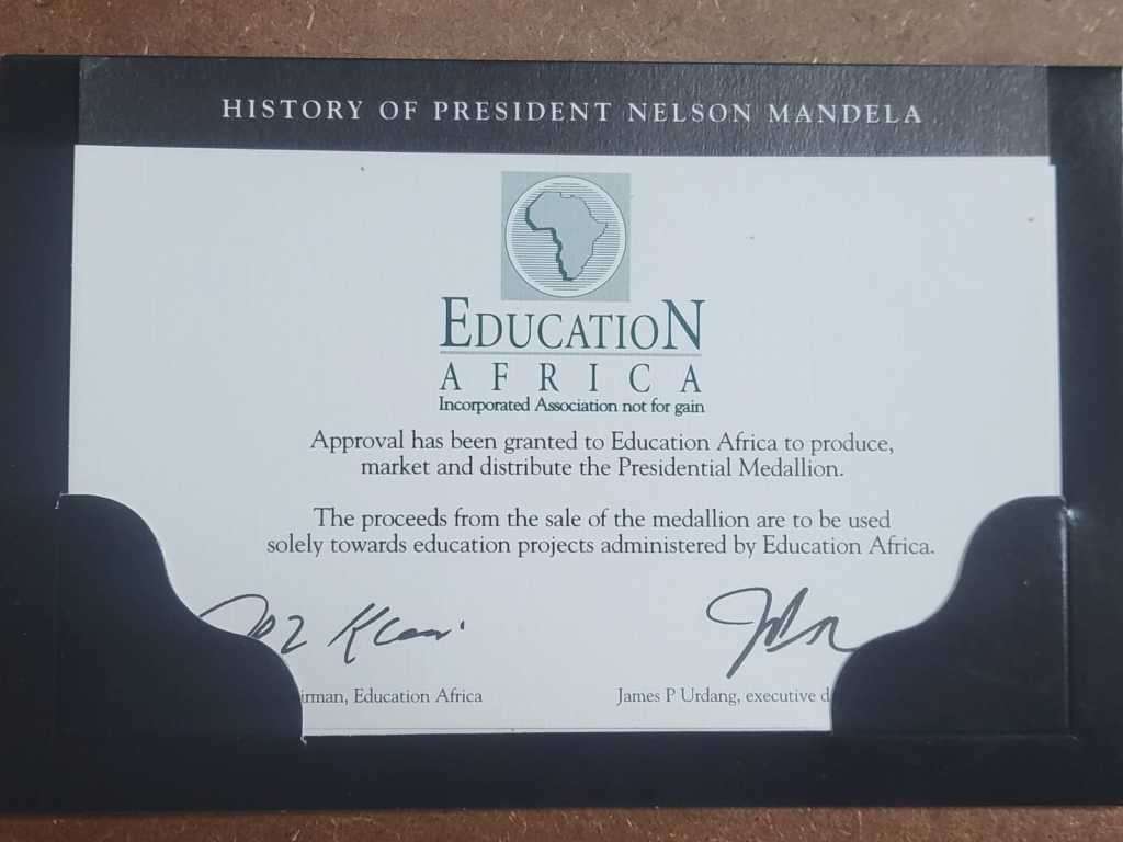 1994 Nelson Mandela FNB Bronze Medallion