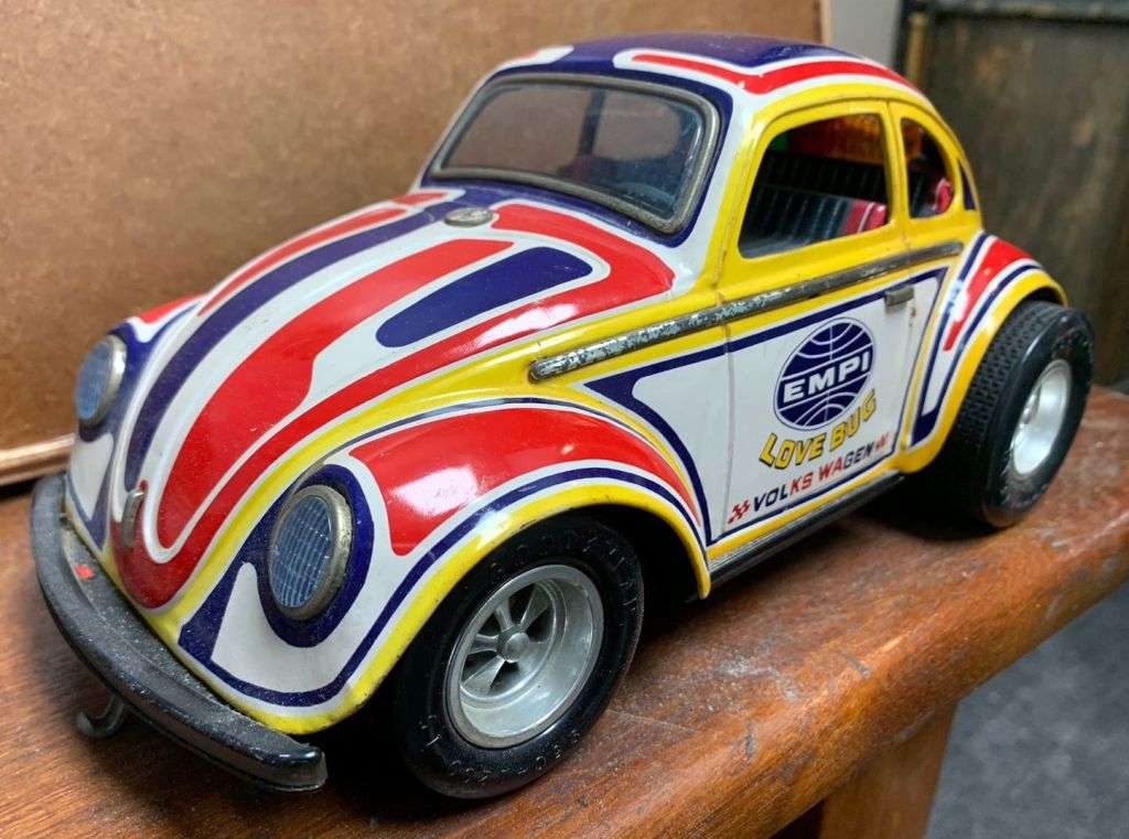 1963 Empi Love Bug VW Beetle Drag Racer Car Toy Taiyo Japan Tin