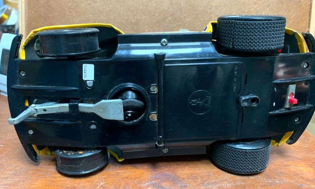 1963 Empi Love Bug VW Beetle Drag Racer Car Toy Taiyo Japan Tin