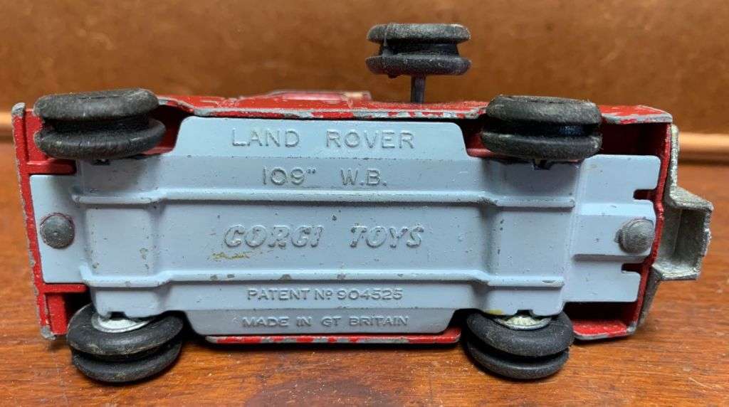 *R1 Auction* Corgi Toys 477 Red Land Rover 109 WB Breakdown Service Tow Truck Great Britain