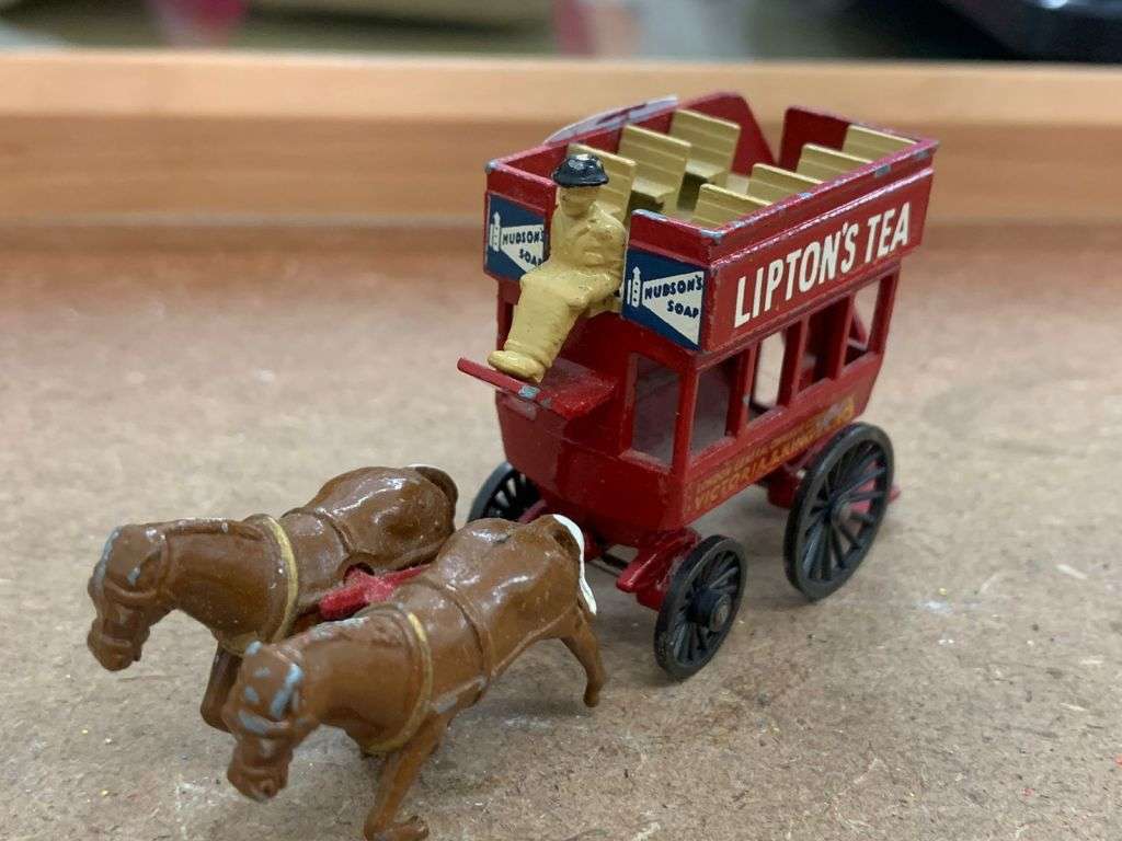 *R1 Auction* Liptons Tea no12 Lesney Toy
