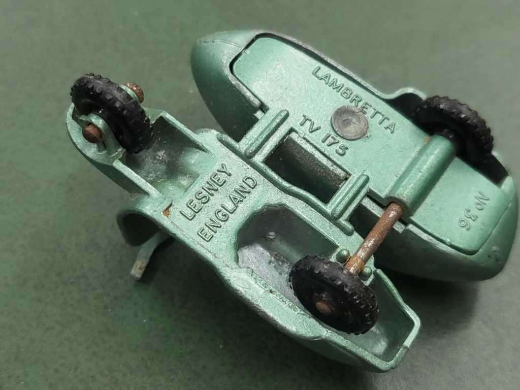 *R1 Auction* Lesney no 36 Lambretta