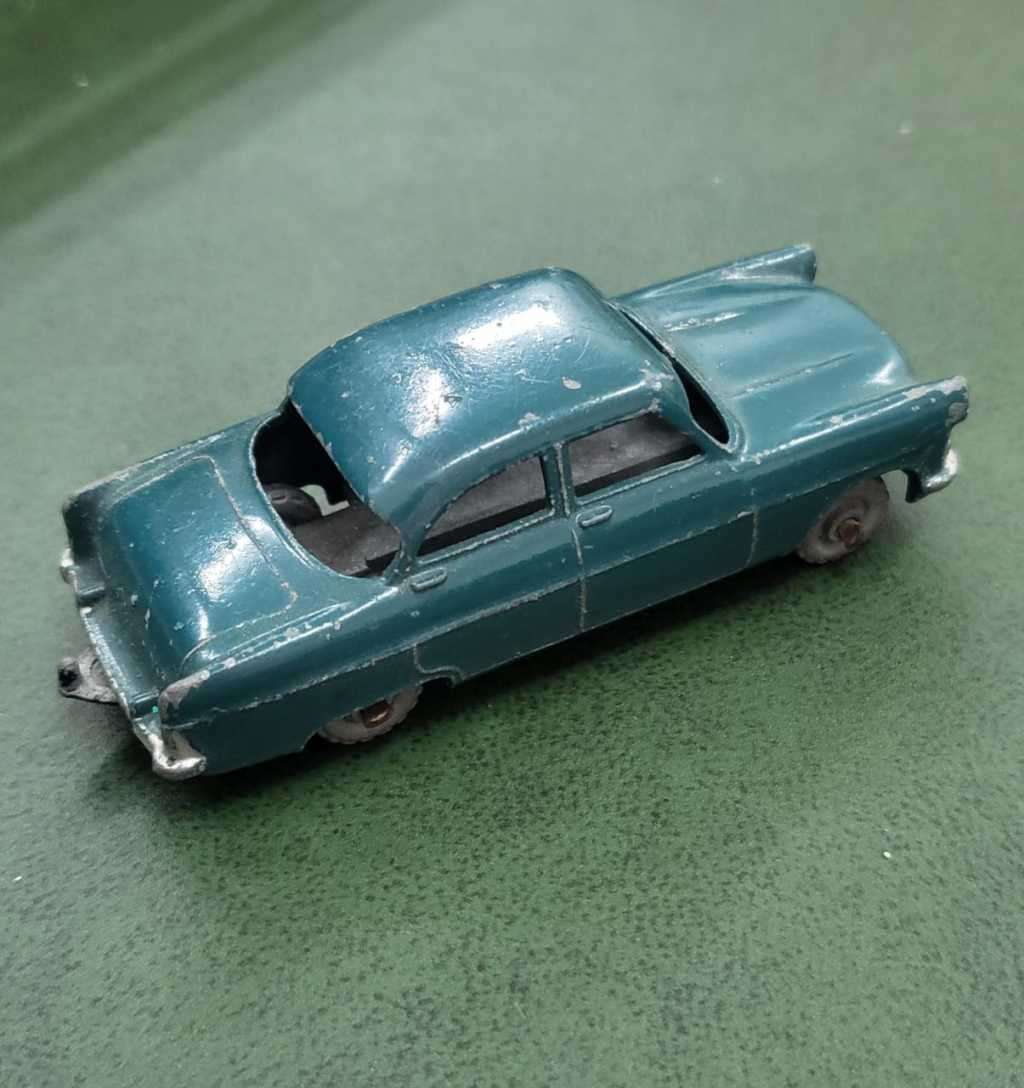 *R1 Auction* Lesney Matchbox no33 Ford Zodiac