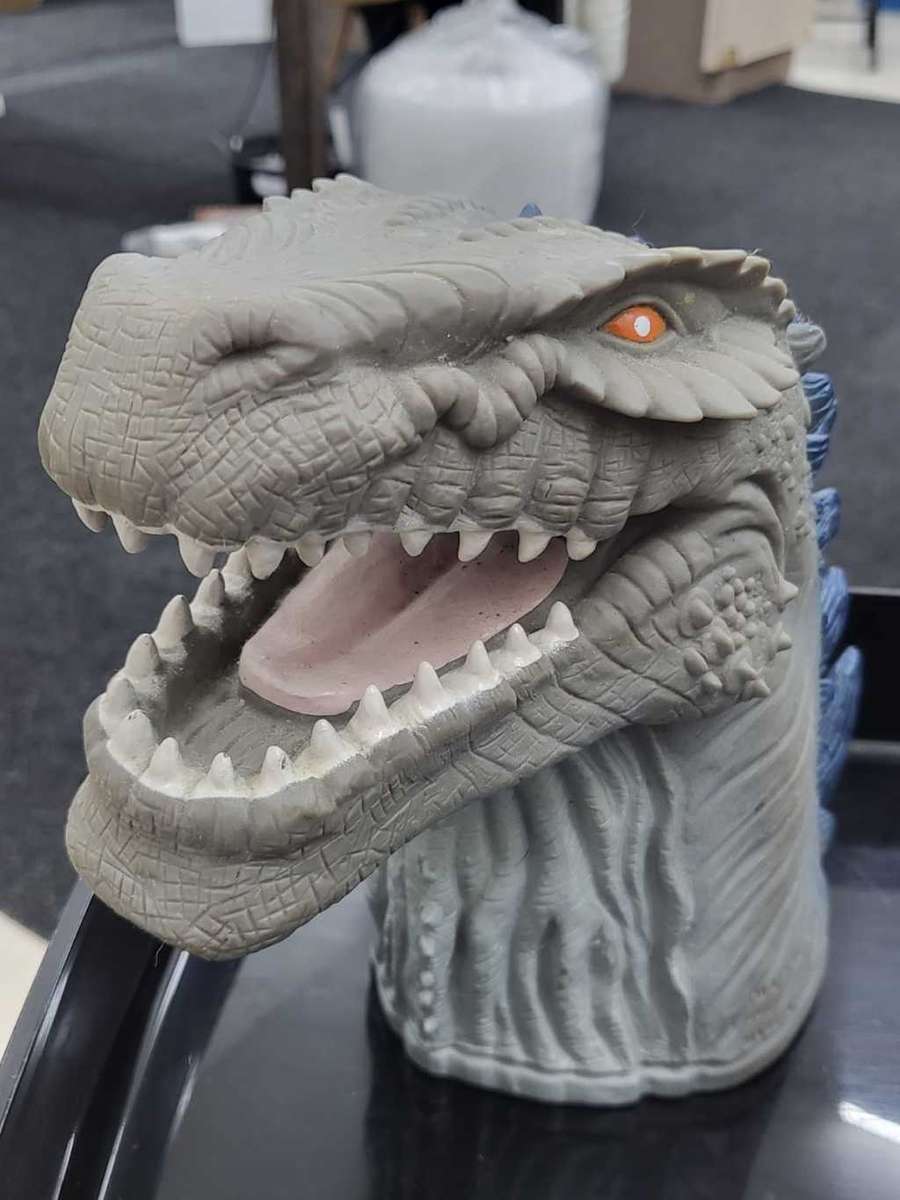 Godzilla Hand Puppet Toho Toys 1998 Vintage Dinosaur Head no 14-Untested