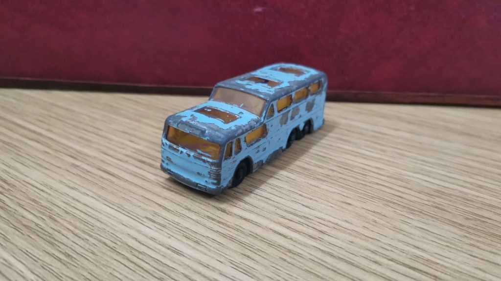 *R1 Auction* Lesney Matchbox no.66 Coach-England