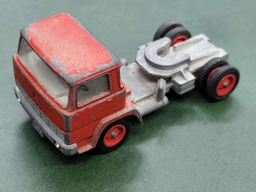 *R1 Auction* 1967 Magirus Tieflader Sattelschepper V275 truck, Germany - 60/1 Ratio