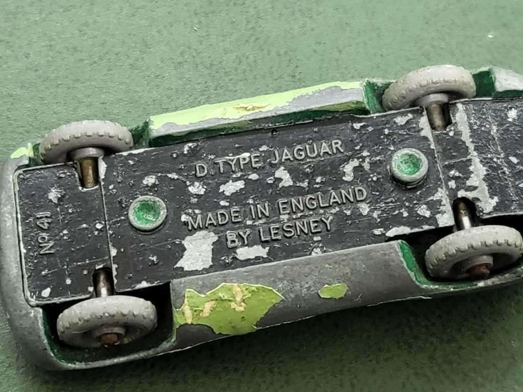 *R1 Auction* D Type Jaguar by Lesney, England - 63mm x 28mm x 15mm - USED condition