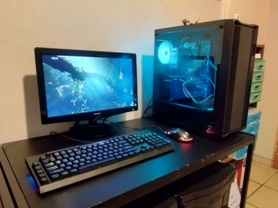 Beast Gaming PC (i7 4790K, RX 570 8GB, 16GB DDR3, 512GB M.2 SSD, 512GB HDD) Plays HD Ultra Settings!