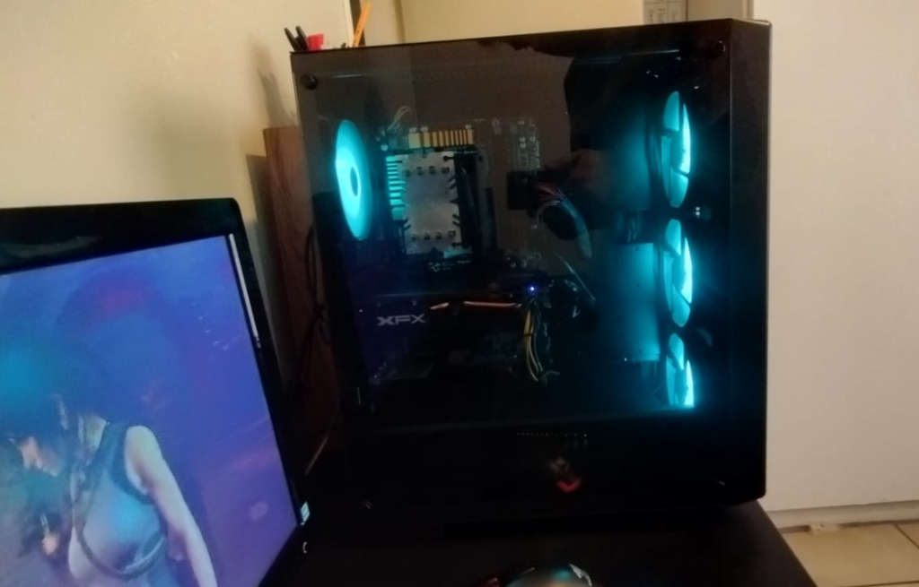 Beast Gaming PC (i7 4790K, RX 570 8GB, 16GB DDR3, 512GB M.2 SSD, 512GB HDD) Plays HD Ultra Settings!