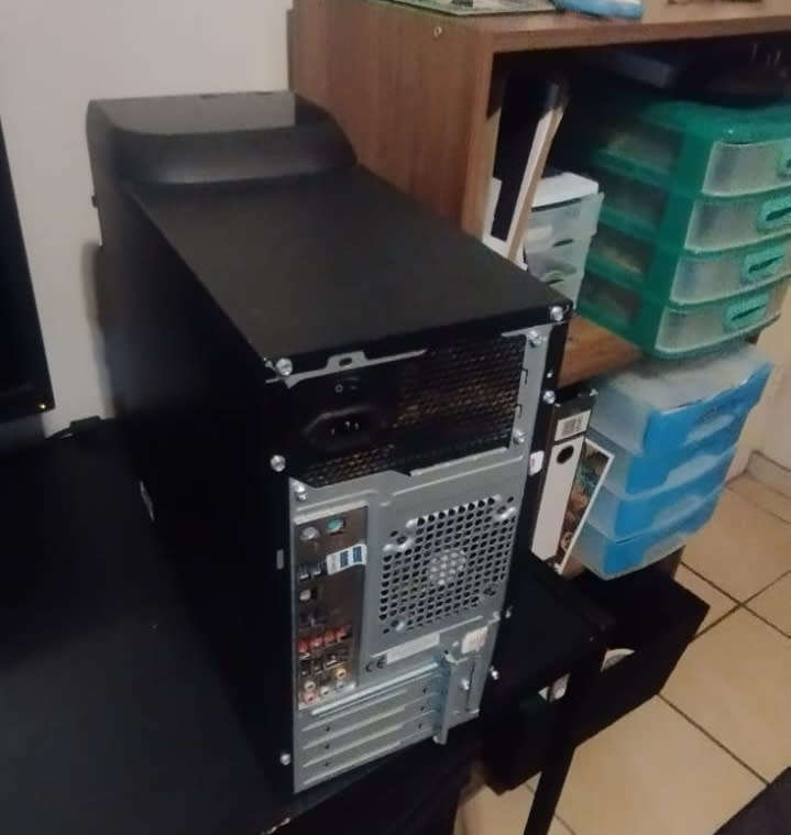 Partially Faulty Office PC (Core i5 2400, 4gb ddr3 1333, Gigabyte 300W Gaming PSU, Office Case)