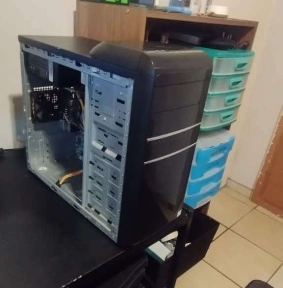 Partially Faulty Office PC (Core i5 2400, 4gb ddr3 1333, Gigabyte 300W Gaming PSU, Office Case)