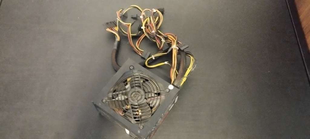 Power Supplies (Untested And Possibly Faulty)