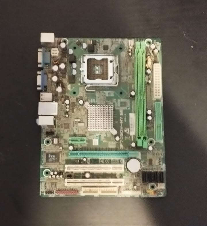 Intel Motherboards (Untested And Possibly Faulty)