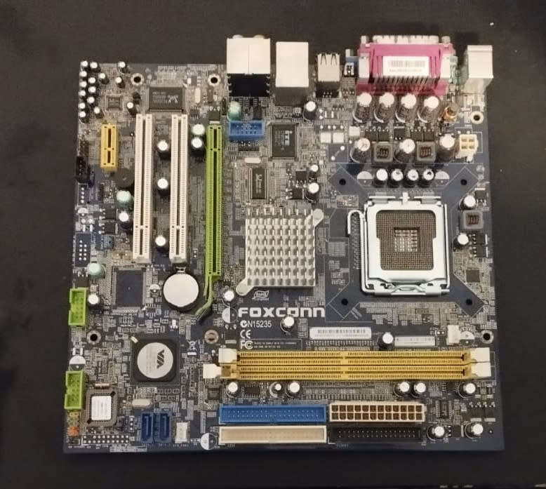 Intel Motherboards (Untested And Possibly Faulty)