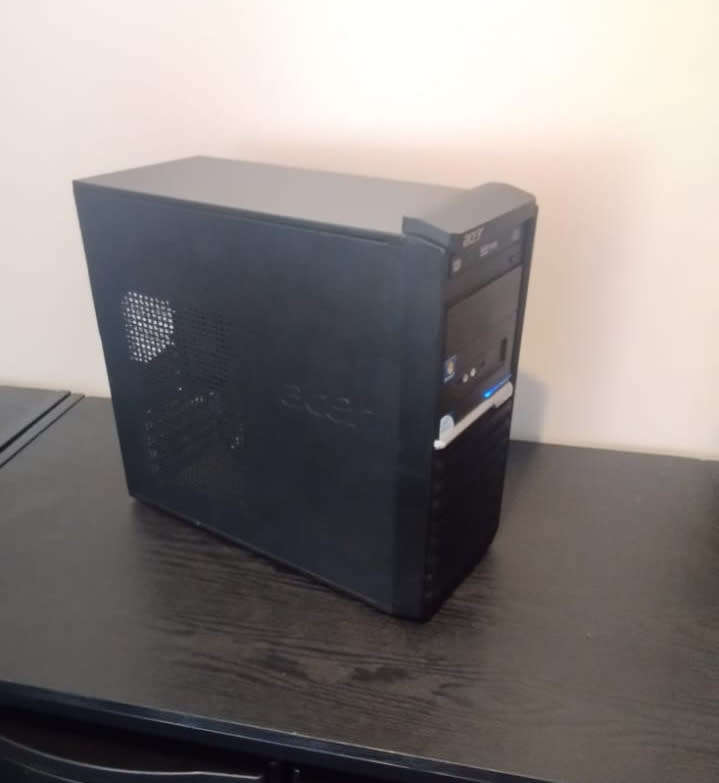 Acer Office PC (Intel Pentium E6700, 4GB DDR3, 300 GB HDD, DVD Rom, 300 W Power Supply) For Sale!