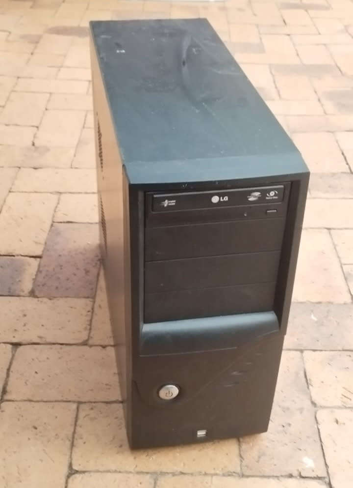 2X Black Mid Tower ATX Computer Cases For Sale