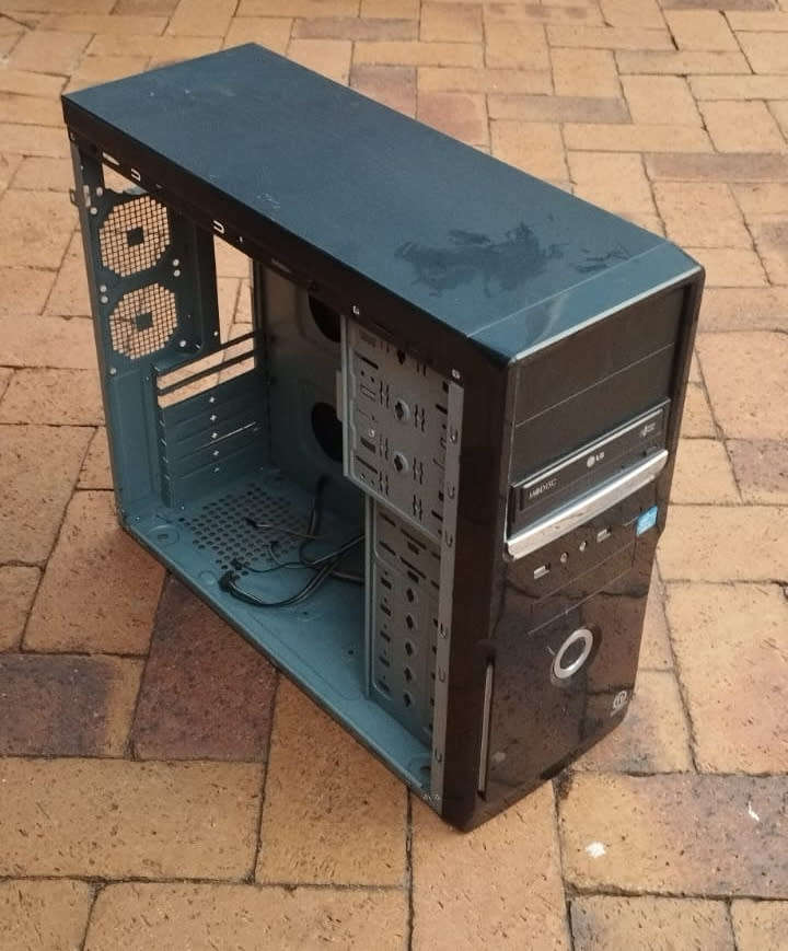 2X Black Mid Tower ATX Computer Cases For Sale