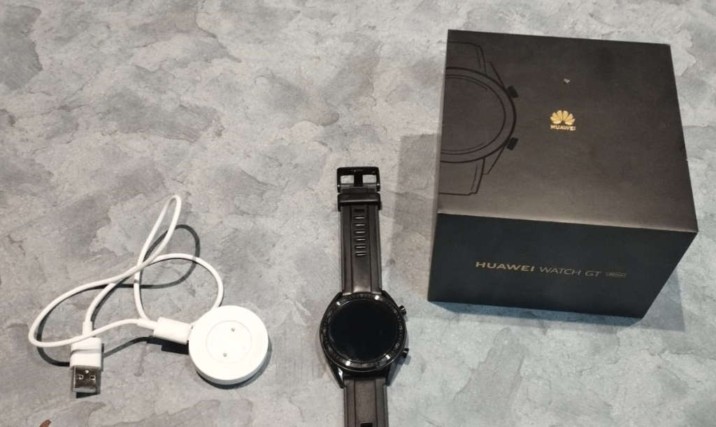 HUAWEI WATCH GT For Sale! (Comes with Box + Charger)