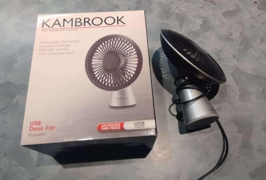 Kambrook Tabletop USB Powered Small Fan