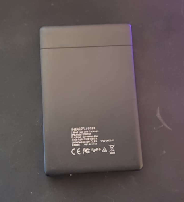 External Toshiba 2.5` (300GB) HDD + Orico Enclosure For Sale
