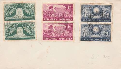 Union of SA 1949 inauguration of voortrekker monument, vertical pairs on private fdc, REFER TO SCAN