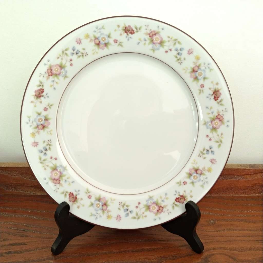 Noritake Forever Plate