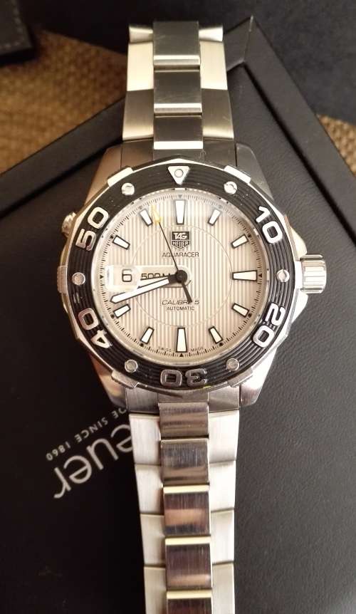 Original TAG Heuer AquaRacer 500m Calibre 5 Automatic - Pristine condition - with box and paperwork