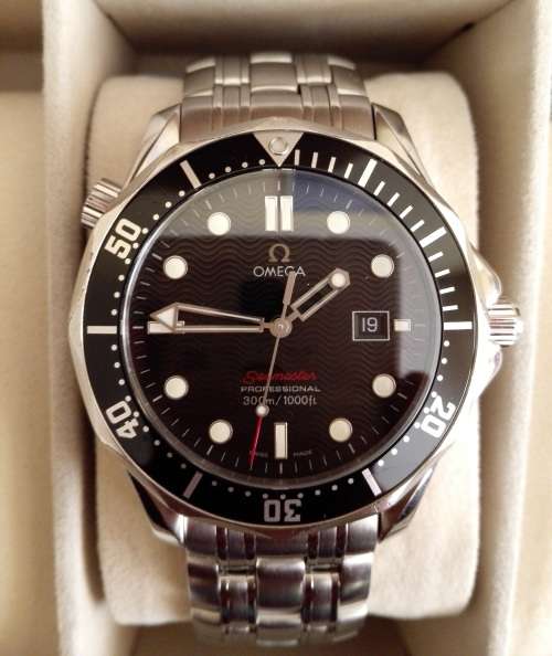 Original RED Omega Seamaster Pro Diver 300m - Pristine condition