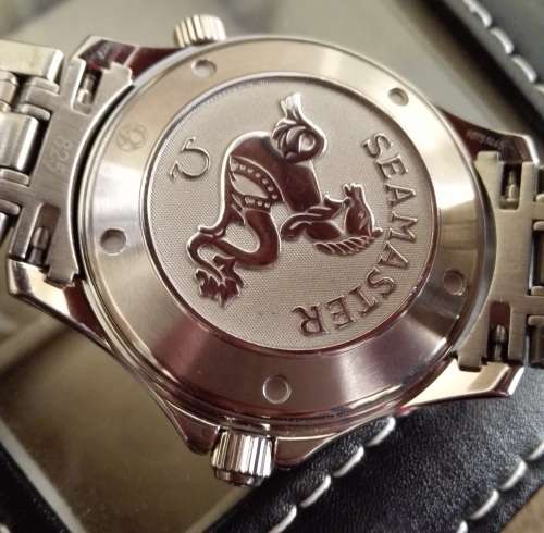 Original RED Omega Seamaster Pro Diver 300m - Pristine condition