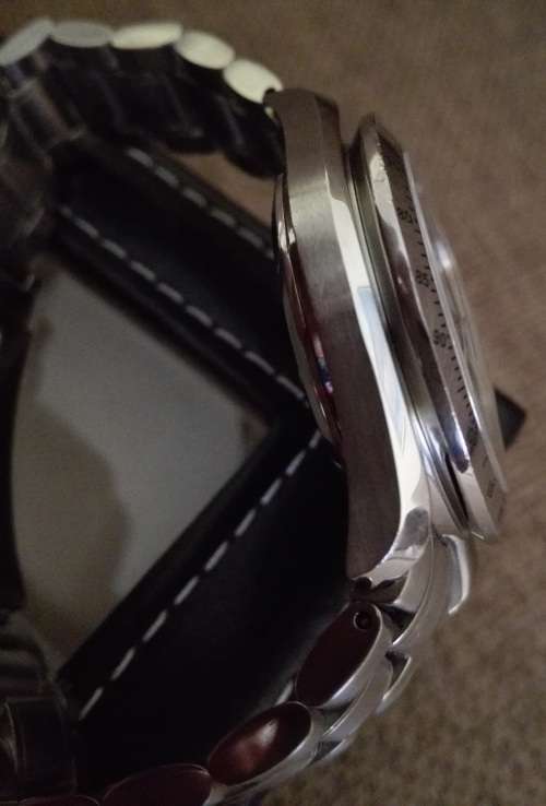 Omega Speedmaster DATE Chronograph Automatic - Pristine Condition