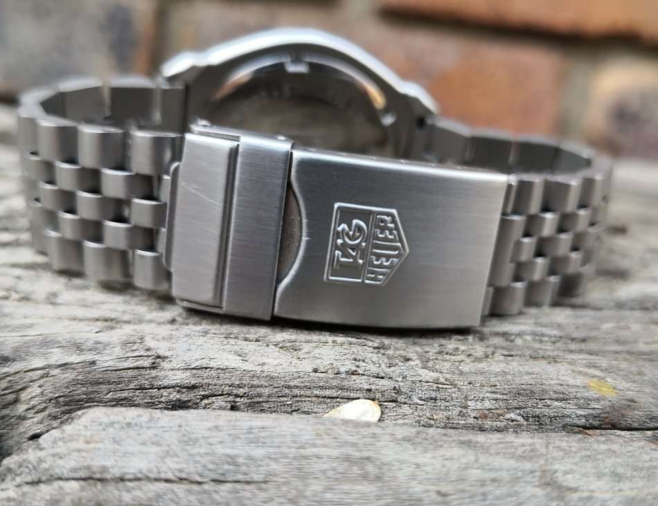 Tag Heuer 1st Gen Formula 1 Quartz 37mm