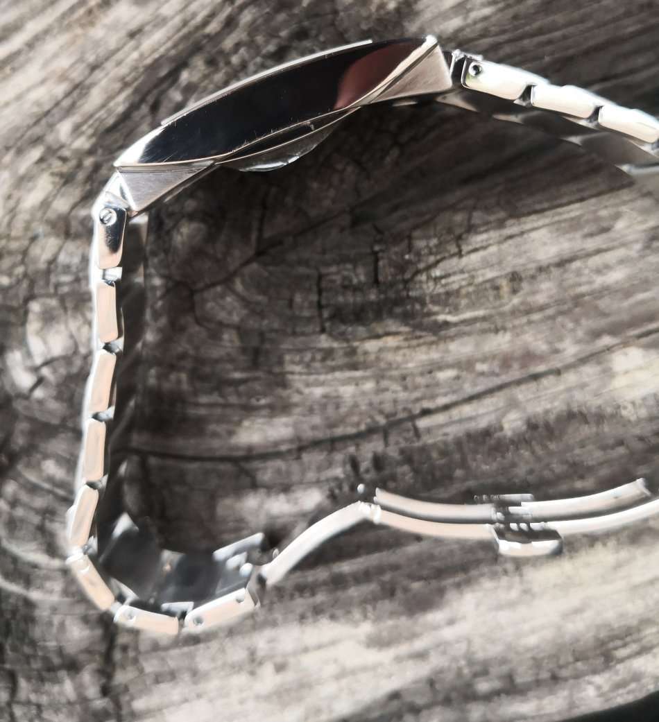 Montblanc Ladies Profile Quartz 24mm x 31mm